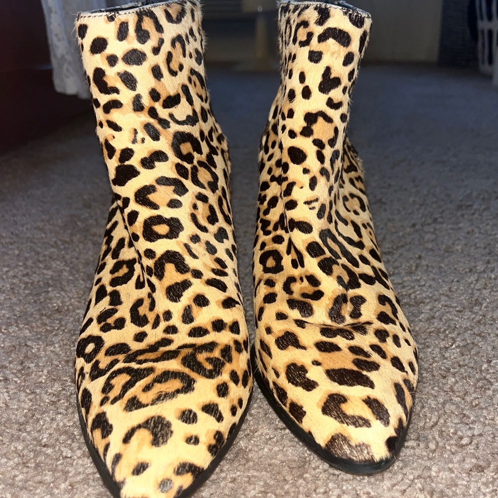 Steve Madden Cheetah Booties size 7.5